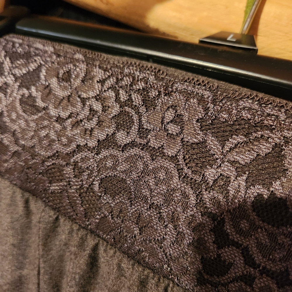 Leggings - Picture 2 of 3